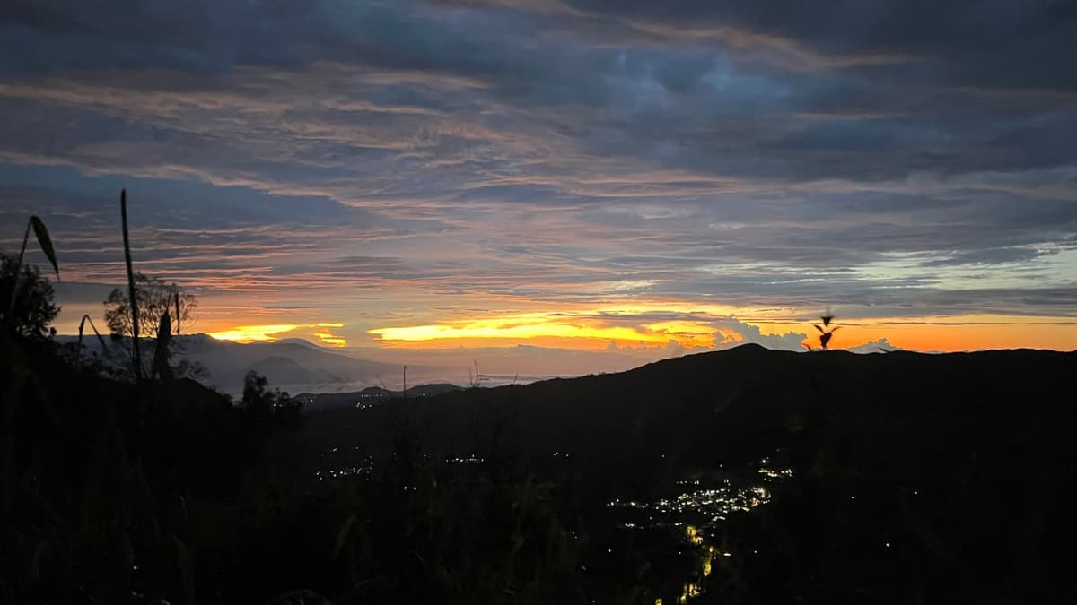 Keindahan Sunrise Bromo