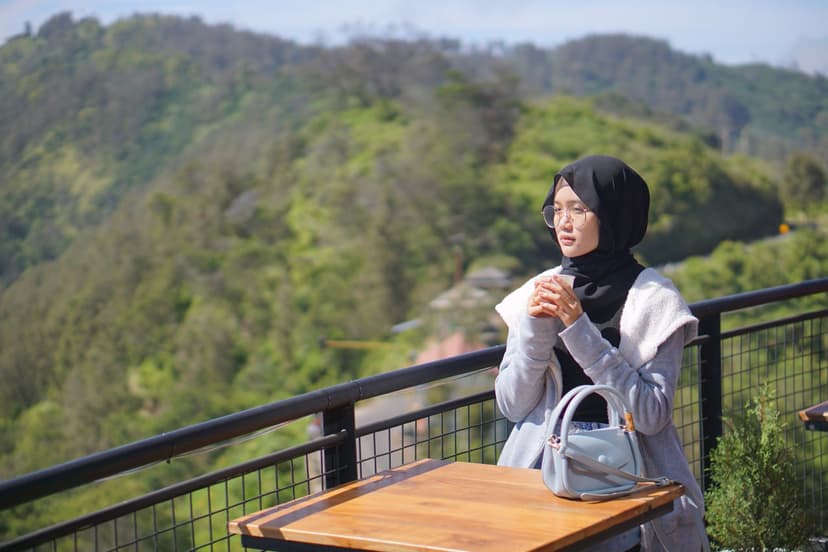Bromo Sunrise Hillside Cafe Start Gubungklakah
