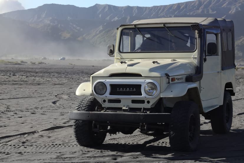 Jeep Bromo Dari Malang
